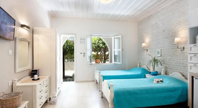 Alkionides Seaside Apartments