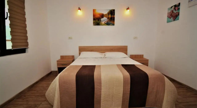 Casa Adelina, Rezerwuj Pensjonat Călimăneşti 
