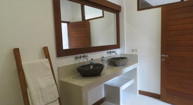 Hotel Villa Bagus, Book Hotel Gili Meno 