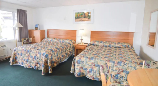 Четырёхместный номер Deluxe Shoreline Resort Condominiums