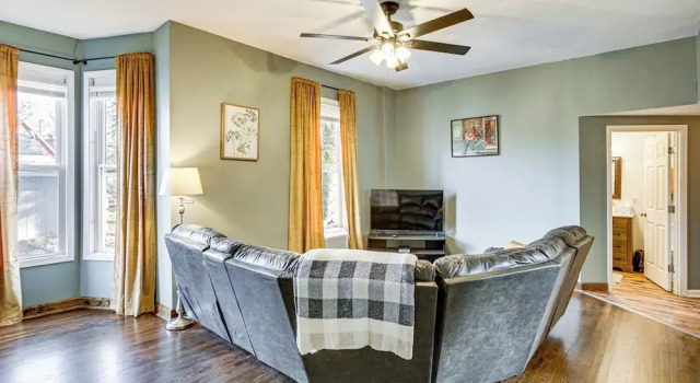 6 Mi to Dtwn Cincinnati: Dog-friendly Apt w/ Yard