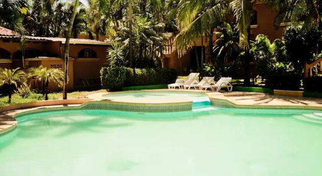 Hotel Portofino, Rezerwuj Hotel Tamarindo Guanacaste