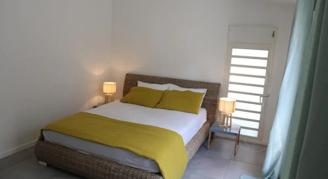 Villa With 4 Bedrooms In Saint Gilles Les Bains With Private Pool Enclosed Garden And Wifi, Book Villa Hotels in Saint-Paul with Parking, Parking
