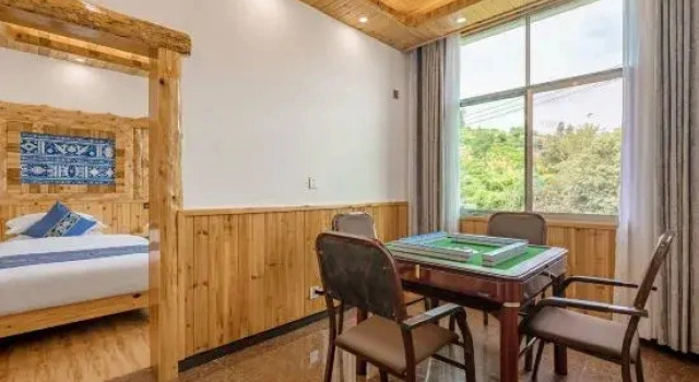 Люкс Furong Town Waterfall View Inn