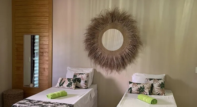 Четырёхместный номер Deluxe с балконом и с видом на океан Camozen Resort & Spa