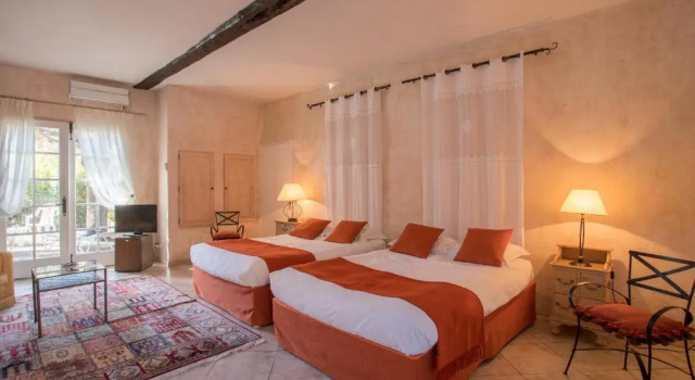 Семейный номер Superior Hôtellerie du Château de Floure & Spa