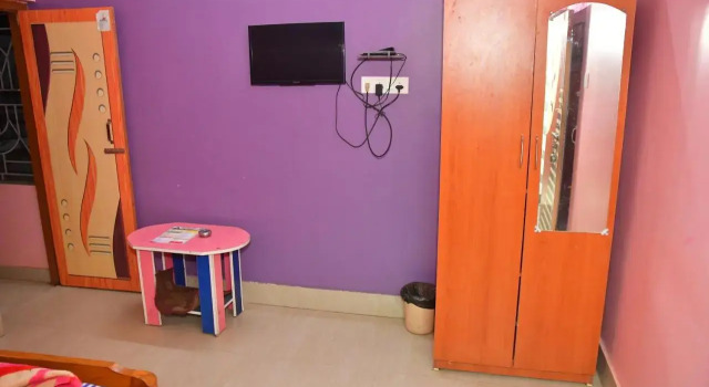 Costarica Guest House by OYO Rooms, Book Pension Hoteller i Digha med morgenmad, Morgenmad