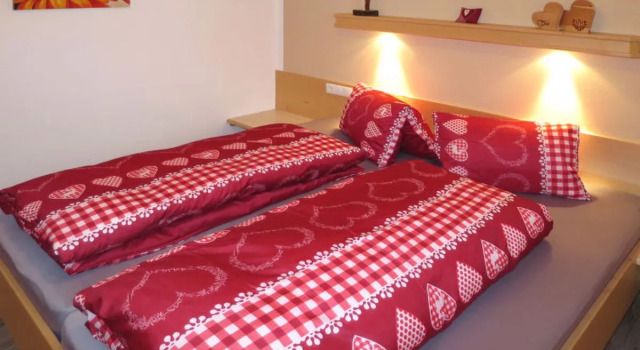 Regina (ZAZ744), Prenota Hotel Hotel a Tirolo con parcheggio, Parcheggio