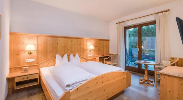 Двухместный номер Standard с балконом Hotel Jonathan