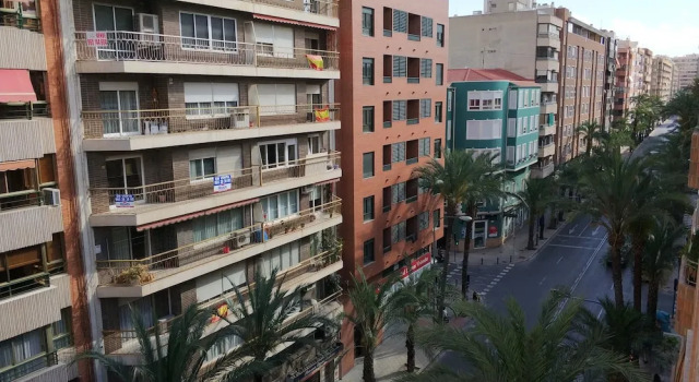 La terraza de Boni, Забронировать Отель Отели Аликанте 3 звезды, рядом с Музей Volvo Ocean Race, 3*