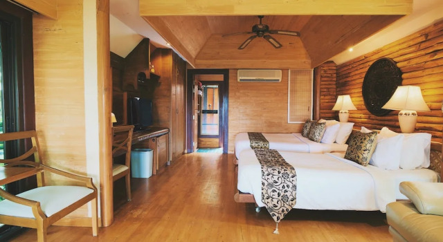 Номер Standard с балконом и с видом на залив Sunset Park Resort and Spa By SWR