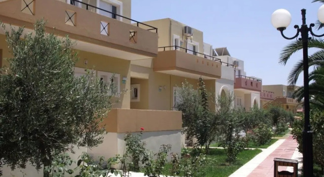 Creta Sun Hotel, Rezerwuj Hotel Hotele w Retimno z parkingiem, Parking