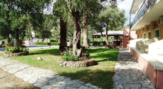 Студия Phivos Hotel
