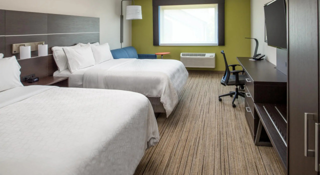 Четырёхместный люкс Holiday Inn Express & Suites - Camas by IHG