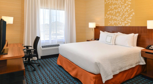 Двухместный номер Standard Fairfield Inn & Suites by Marriott Gallup