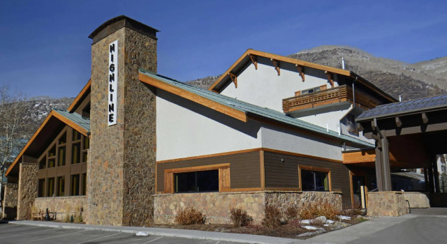 Highline Vail - a DoubleTree by Hilton, Забронировать Курортный отель Отели Вейл с парковкой, Парковка