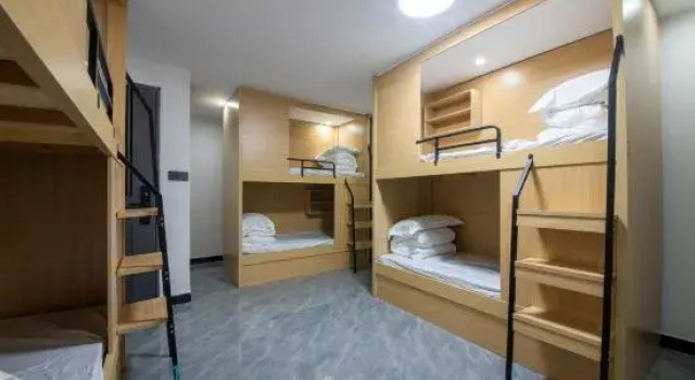 Renfa Luxury Beauty Hotel (Shantou High-Speed Rail Station Branch), Rezervasyon Otel Guangdong otoparklı oteller, Otopark