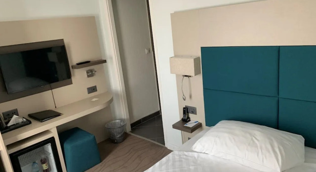 Одноместный номер Comfort Hotel Admiral