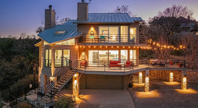 5br Home w/ Pool and a View!, 预订 酒店 Spicewood 得克萨斯州