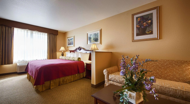 Двухместный люкс Best Western Penn-Ohio Inn & Suites