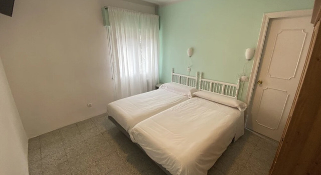 Hermus Hotel, Забронировать Отель Отели Грандвалира с парковкой, Парковка