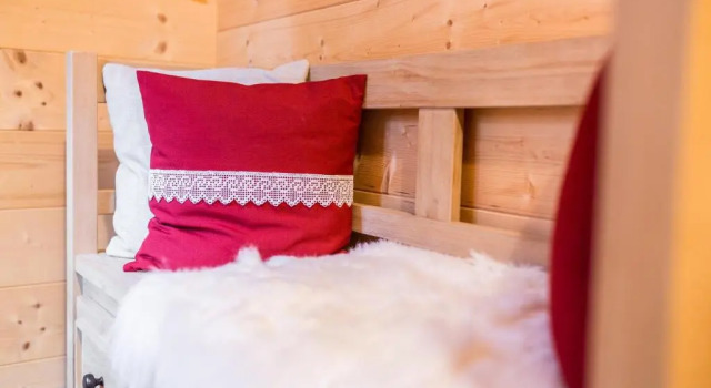 Knusperhauschen Sonnegg, Забронировать Отель Флахау 