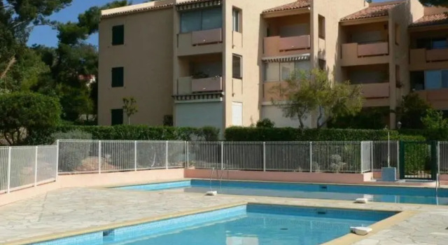 Апартаменты Studio avec piscines à 500m de la plage