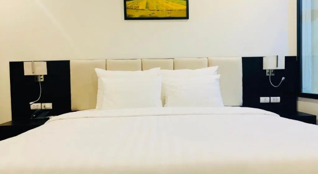 Люкс Paragon Noi bai Hotel & Pool