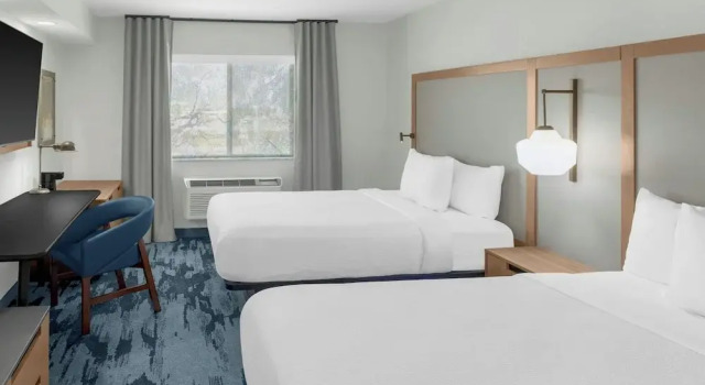 Четырёхместный номер Standard Fairfield Inn & Suites by Marriott San Francisco San Carlos