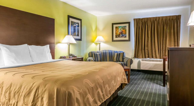 Standard Doppel Zimmer Quality Inn