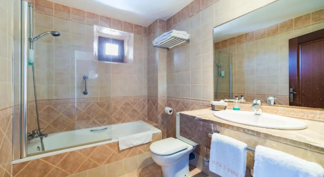 Двухместный номер Standard Цокольный этаж Hotel Cal Bisbe