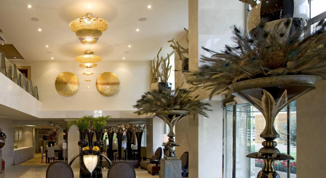 Divani Escape, Забронировать Отель Вульягмени Афины