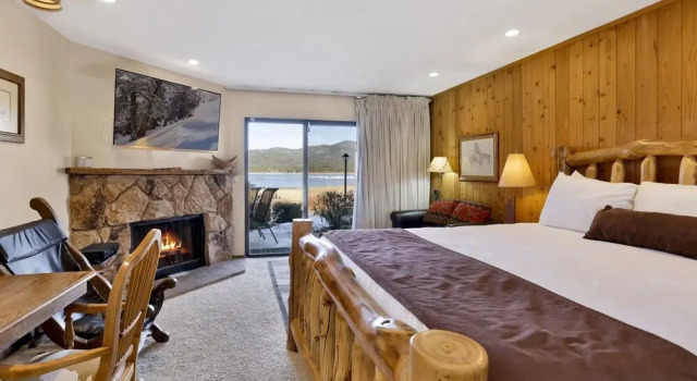 2249-forest Shores Condo Suite 1 Bedroom Home by RedAwning, Rezerwuj Hotel Big Bear Lake Stany Zjednoczone