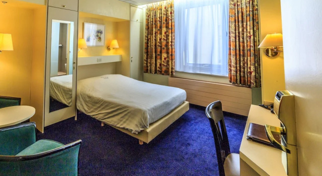 Hotel Pacific