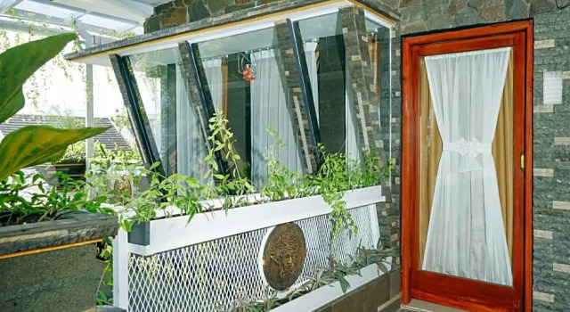 OYO 444 Rafitha Homestay, Prenota Hotel Banguntapan Yogyakarta