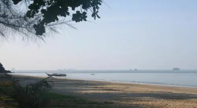 Sukorn Andaman Beach Resort, Забронировать Курортный отель Отели Южного Таиланда с парковкой, Парковка