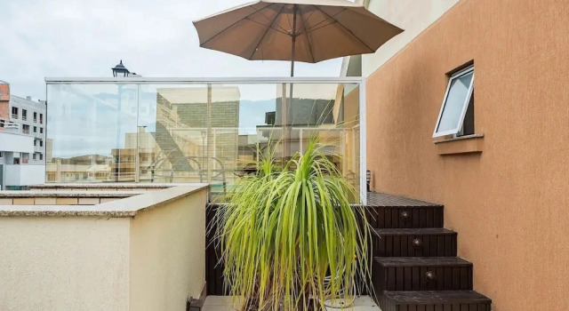 Апартаменты Apto c/ piscina e churrasq, 280m da praia IMD0502