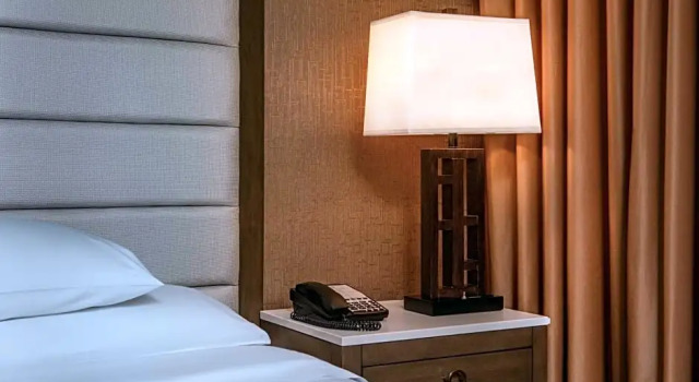 Двухместный люкс с 2 комнатами Embassy Suites by Hilton Boston Waltham