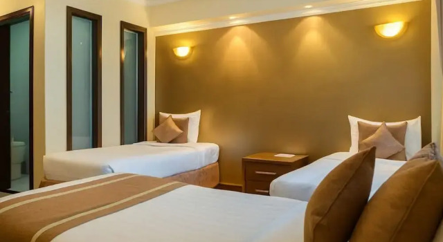Трёхместный номер Superior Summerdale Inn