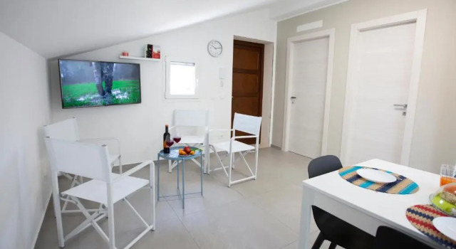 Апартаменты Appartamenti in Villa Nature con vista mare e monti
