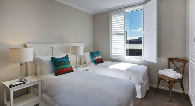 StayCentral - Cityside on Whiteman Street Southbank, Забронировать Отель Бизнес-отели Мельбурна, рядом с Victoria Police Museum, 4* 5*