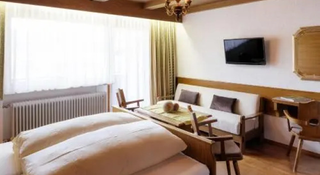 Pension Garni Gemse, Book Hotel Zams Inntal