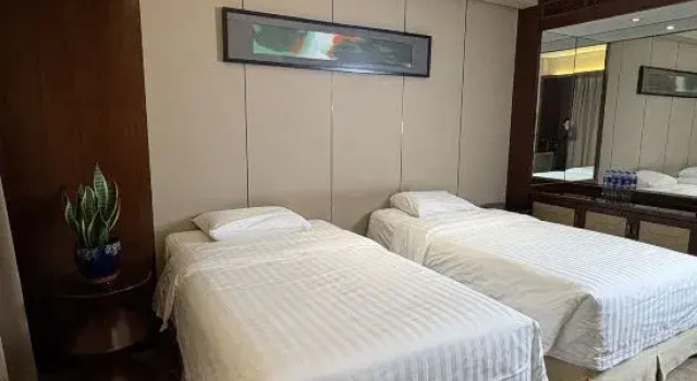 Люкс Jitang Kaiyuan New Century Hotel