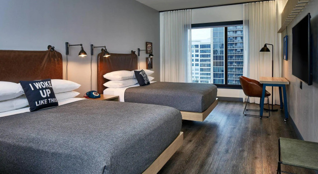 Standard- firedobbelt værelse Moxy Atlanta Midtown