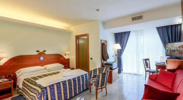Двухместный номер Standard Hotel Ambassador