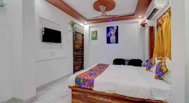 Via Anandi Inn, Забронировать Отель Отели штата Махараштры 3 звезды, 3*