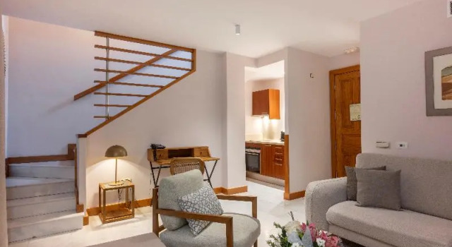 Вилла c 1 комнатой с балконом Hotel Suite Villa Maria