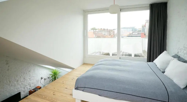 B&B Home & the City, Prenota Hotel Bruxelles Bruxelles, vicino a Square Ambiorix