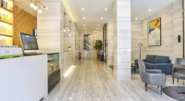 City Comfort Inn (Guangzhou Shixi Metro Station,Hotel Near South Campus of Sun Yat-sen University)), Boek Hotel Hotels in Guangdong met parkeren, Parkeren