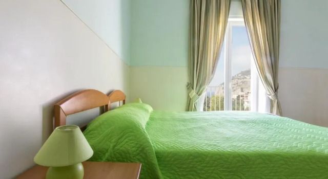 Двухместный номер Standard с видом на море Sisters Hotel